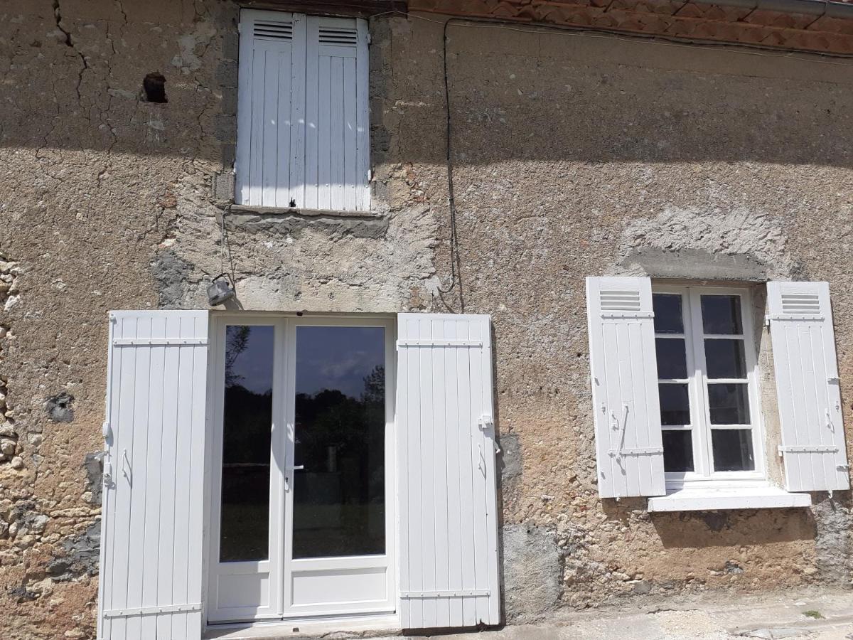 Chambre D'Hotes La Grange Chalagnac Esterno foto